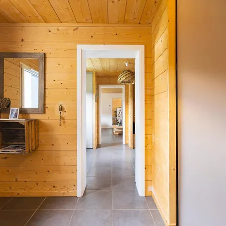 シャレー Les Biches