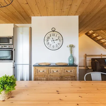 Les Biches シャレー ジェラールメ