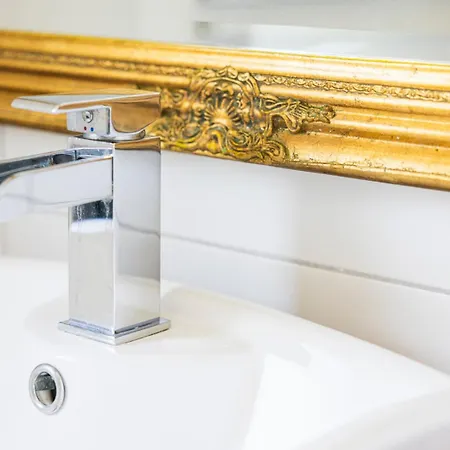 シャレー Les Biches *