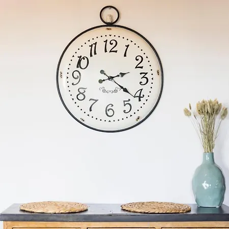 Les Biches シャレー