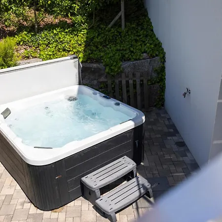 Les Biches ジェラールメ